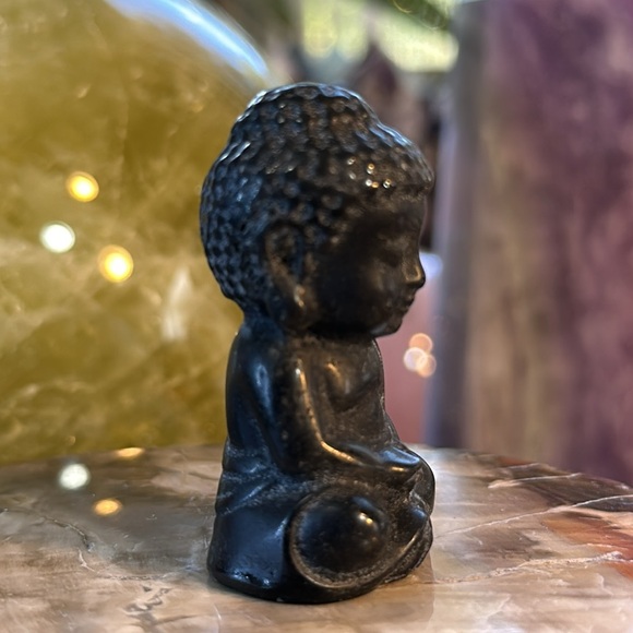 🎄SALE🎄Black Obsidian Baby Buddha Carving! - Picture 3 of 8